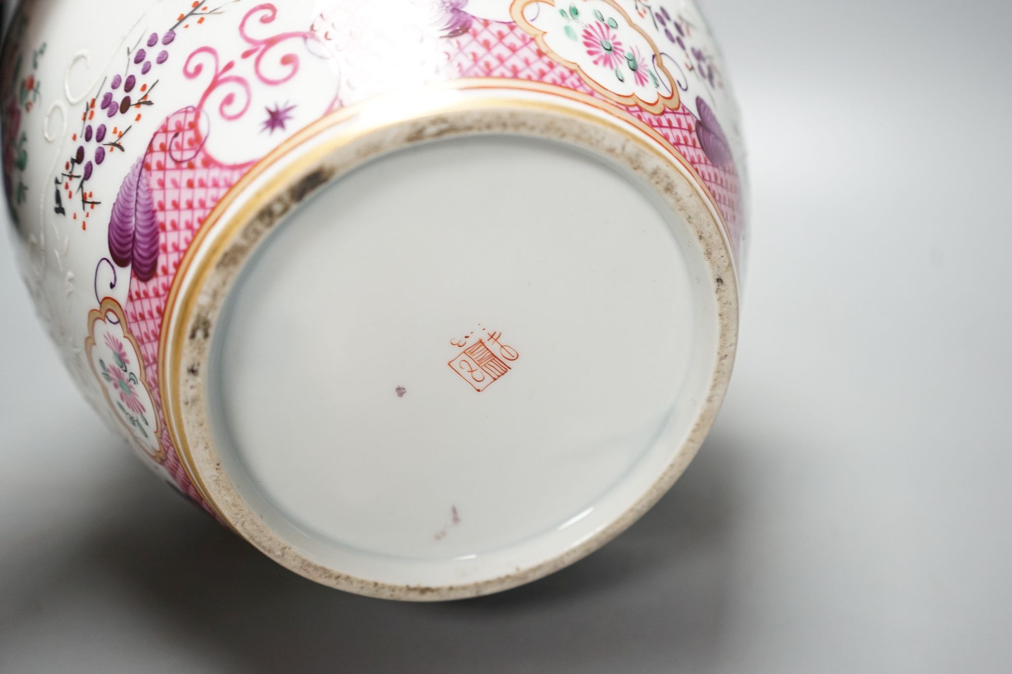 A 19th century Samson ovoid jar and cover 29cm